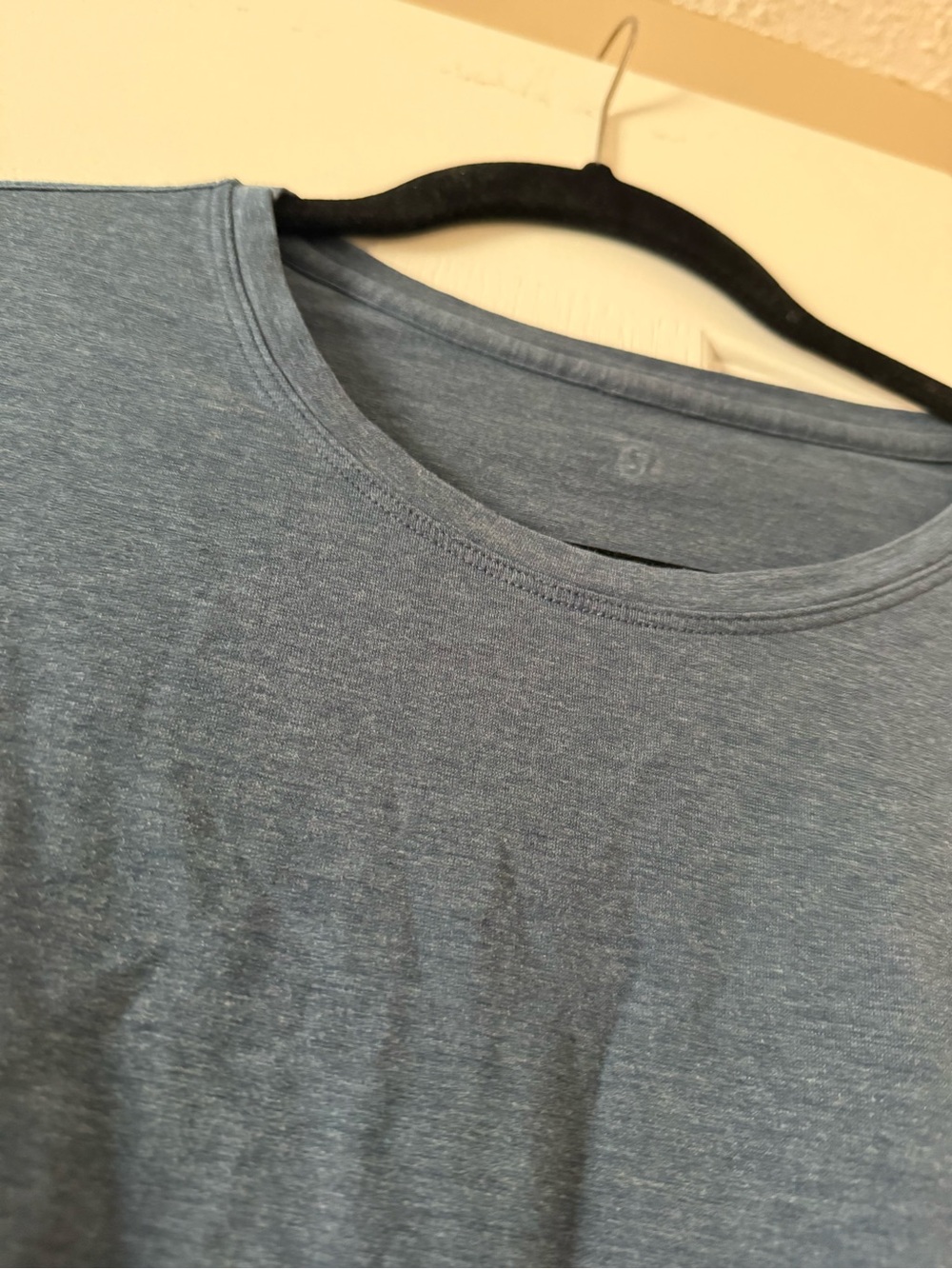 Lululemon top - Picture 4 of 4